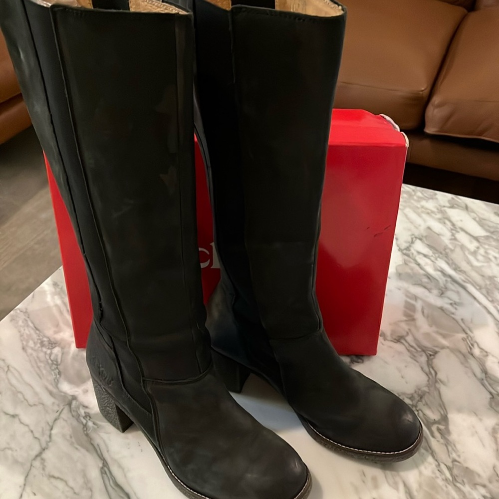 Kickers Black high boots suede size 10 💫💫💫 - Picture 2 of 4